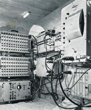 Erste volltransistorisierte Magnetbandapparatur für die Reflexionsseismik