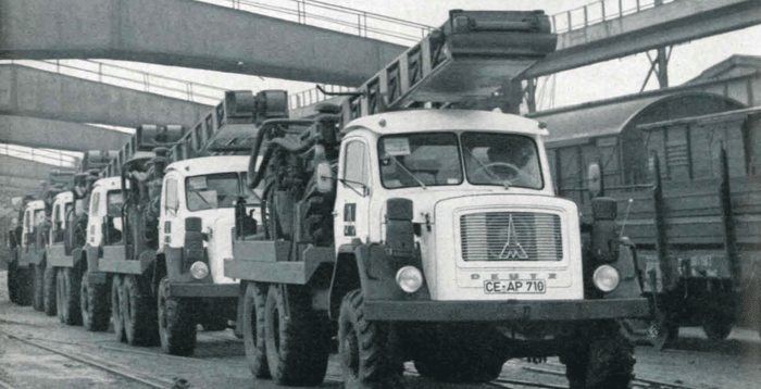 Kolonne der schwersten GöTTKER-Bohrgeräte vom Typ M 500 auf Magirus-Fahrgestell