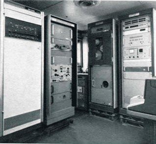 Satellitenortungsanlage im Navigationsraum der PROSPEKTA