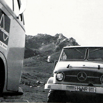 Standort einer Apparatur auf der Alpe Lareccioj Blick nach Westen auf den Toroi